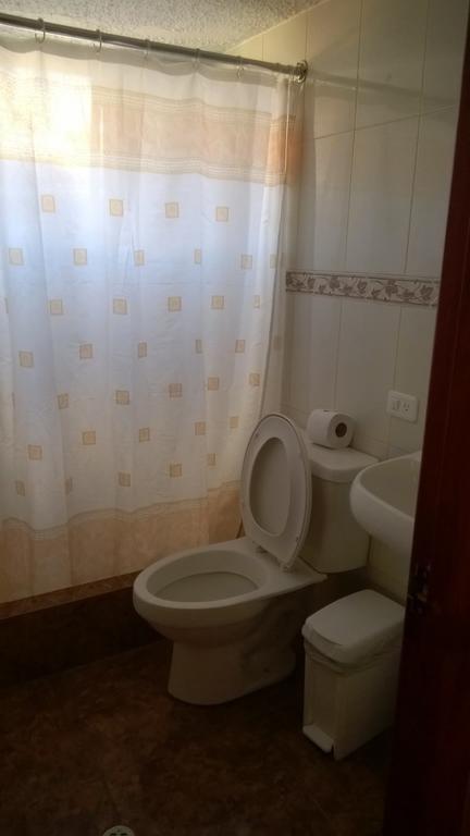 Hostal El Roble Quito Rum bild