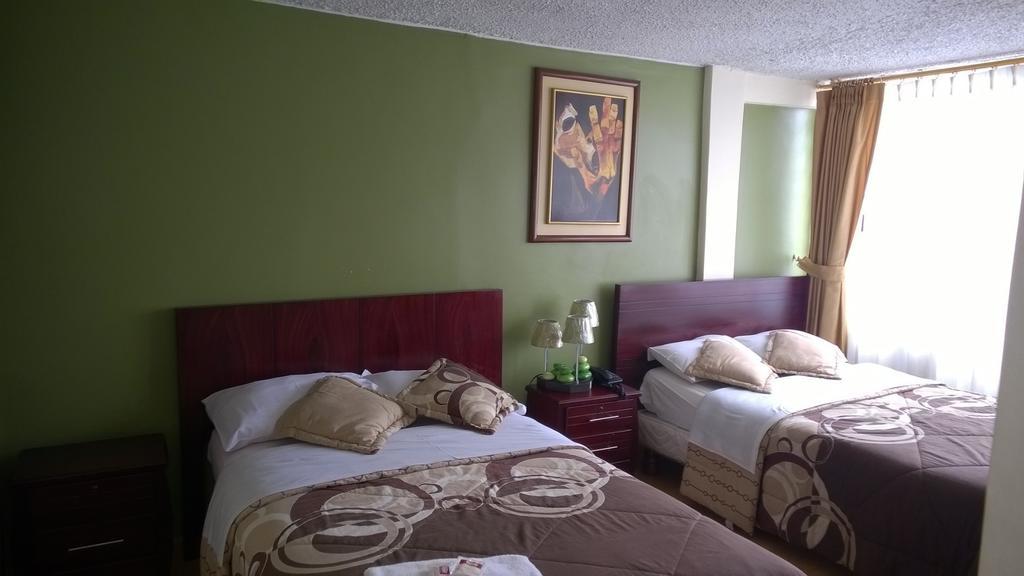 Hostal El Roble Quito Rum bild