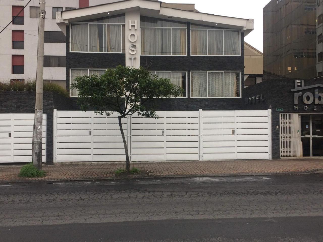 Hostal El Roble Quito Exteriör bild