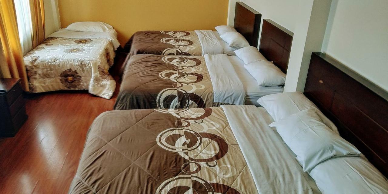 Hostal El Roble Quito Exteriör bild